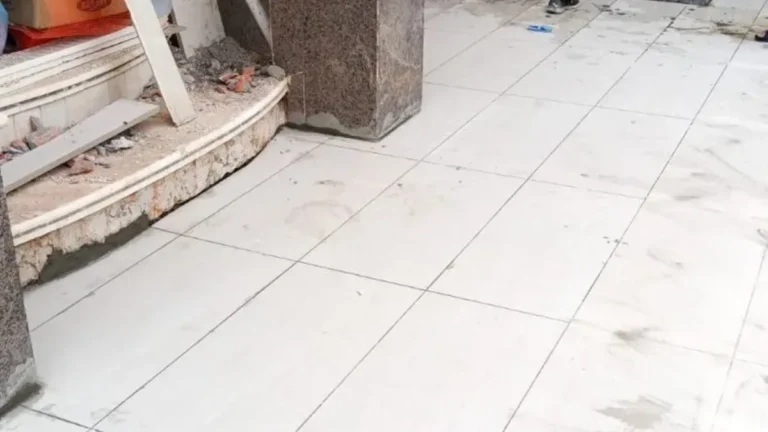 أعمال تبليط ساحة خارجية بالبورسلان في الرياض